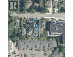 955 Doumac Ave, Saanich, BC V8Y1M5 Photo 63