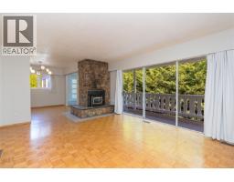 Office - 955 Doumac Ave, Saanich, BC V8Y1M5 Photo 7