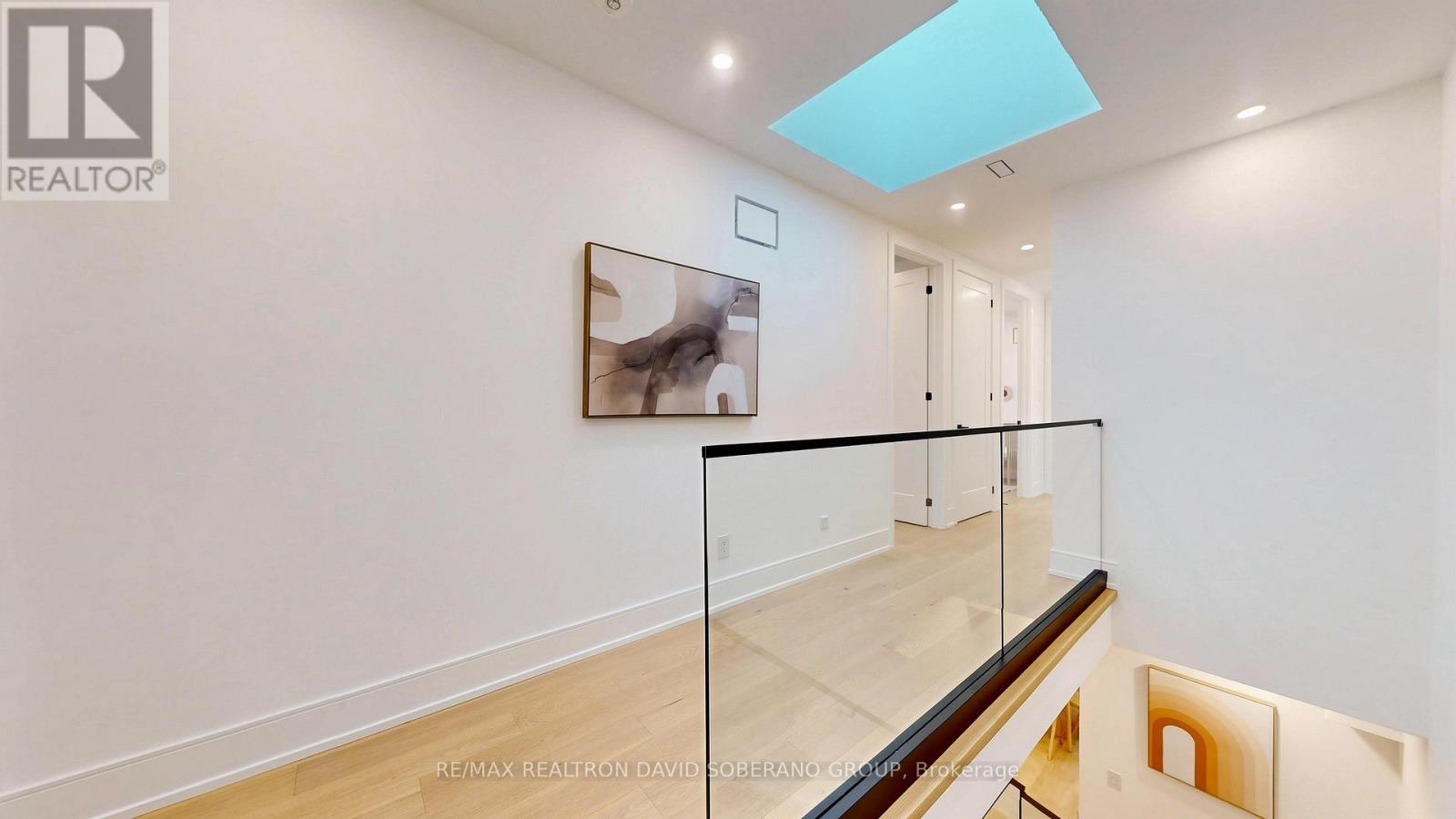 22 Verwood Avenue, Toronto, ON photo 25