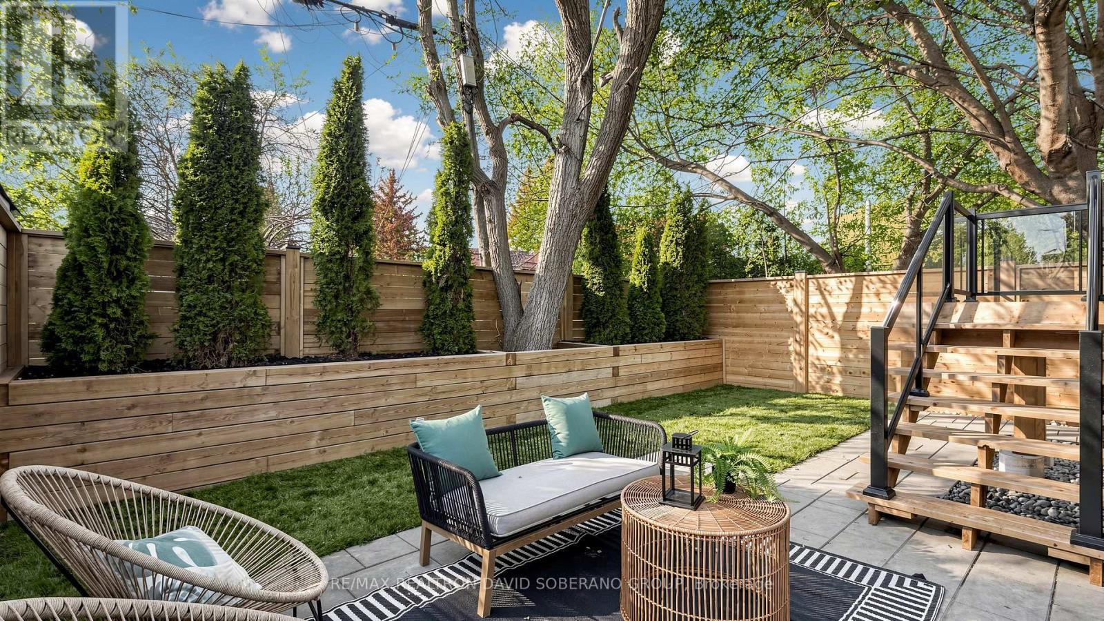 22 Verwood Avenue, Toronto, ON photo 50