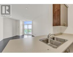907 - 35 Saranac Boulevard, Toronto, ON M6A2G5 Photo 18