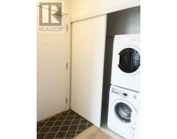 1101 - 128 Fairview Mall Drive, Toronto, ON M2J2E1 Photo 13