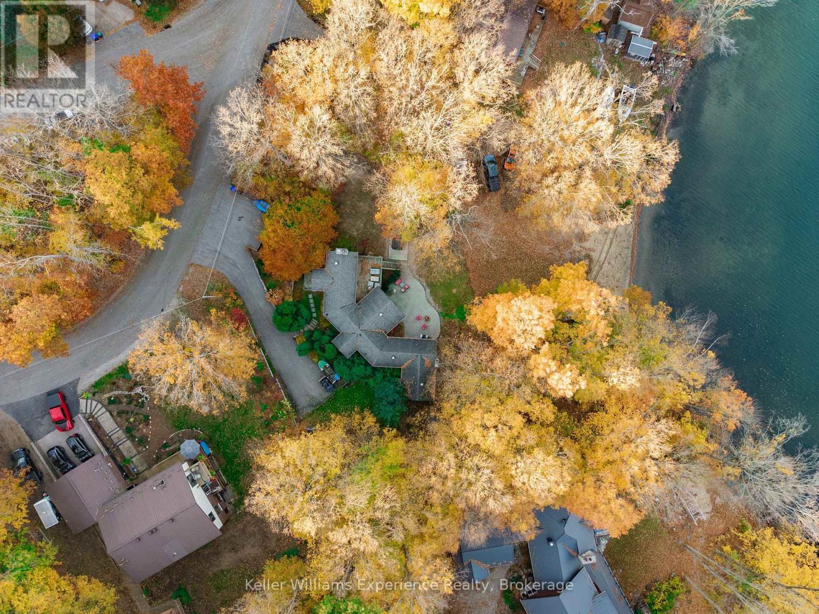 21 Lakeview Crescent, Tiny photo 7