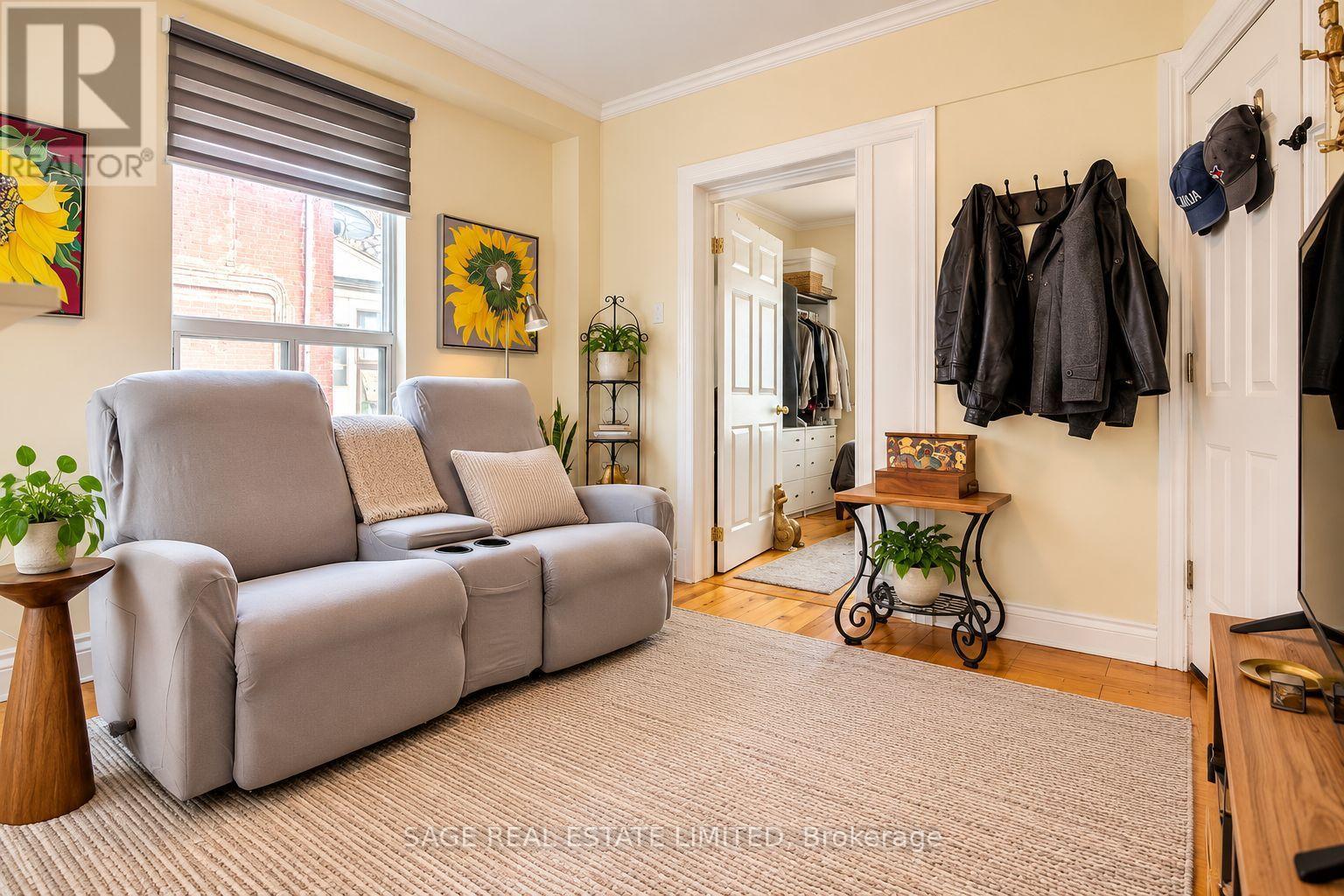 47 JONES AVENUE - 7