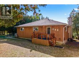Sunroom - 948 Dorcas Bay Road, Northern Bruce Peninsula, ON N0H2R0 Photo 6