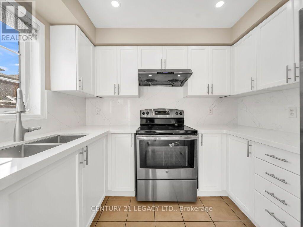 13 Seed Court, Brampton, ON photo 19
