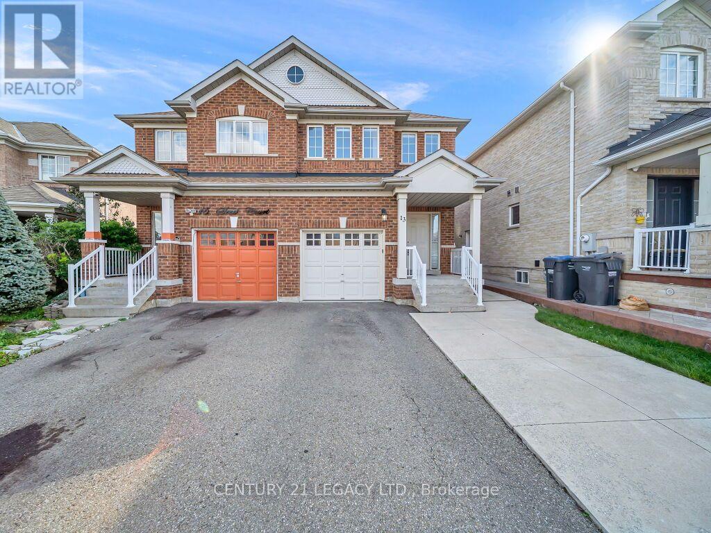 13 Seed Court, Brampton, ON photo 3