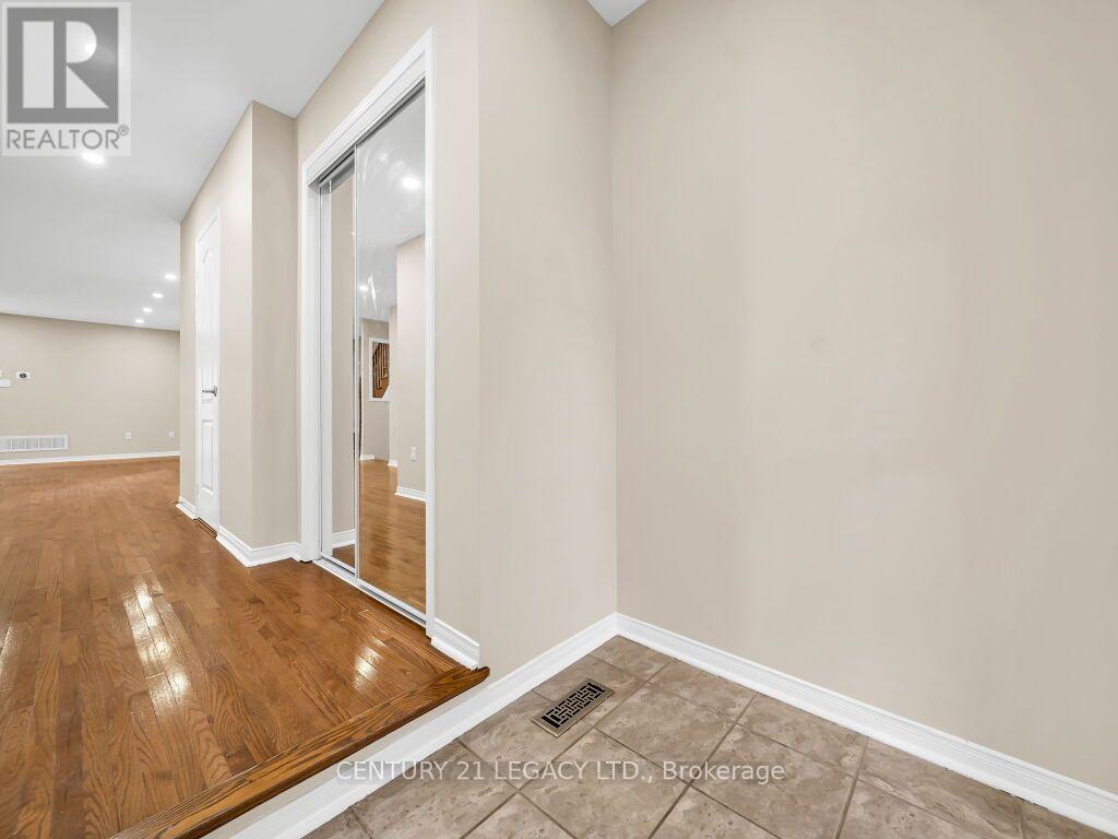 13 Seed Court, Brampton, ON photo 6