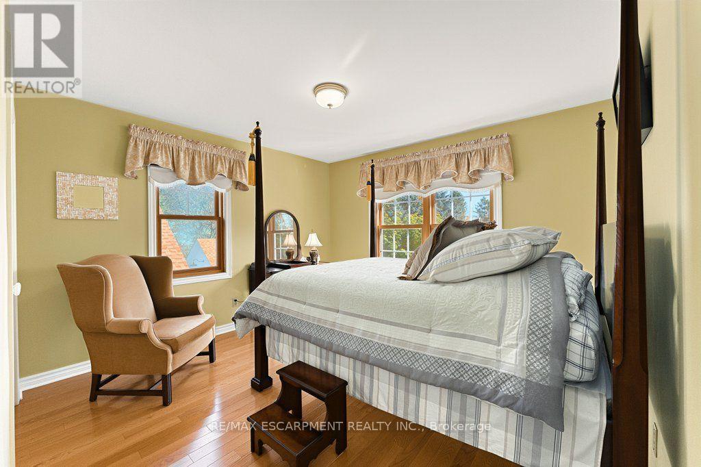 12 WENEIL DRIVE - 25