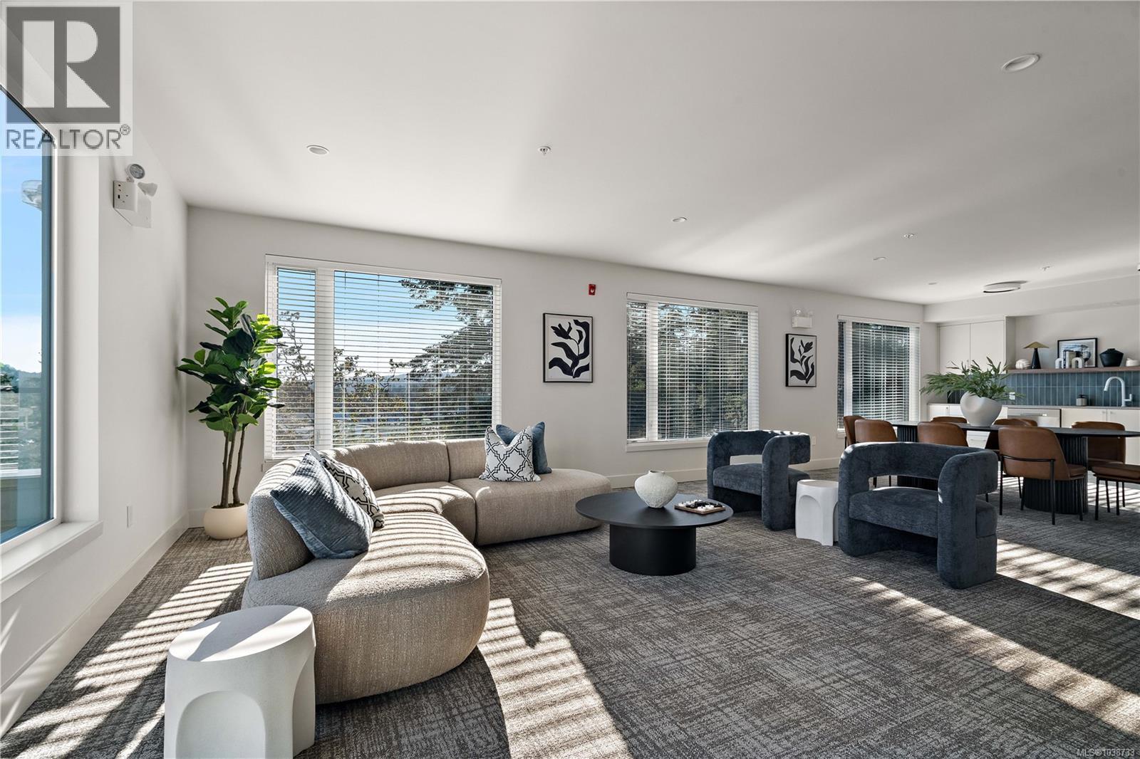 213 2881 Leigh Rd, Langford - Image 1