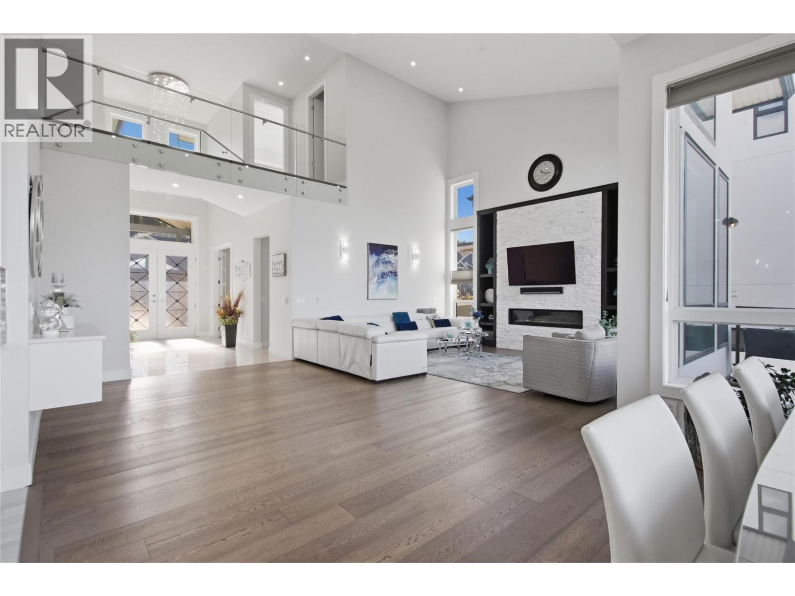2166 Crosshill Drive, Kamloops - Image 1