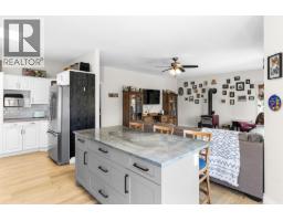 4pc Ensuite bath - 4614 June Springs Road, Kelowna, BC V1W4C8 Photo 9