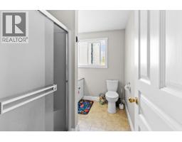 4614 June Springs Road, Kelowna, BC V1W4C8 Photo 30