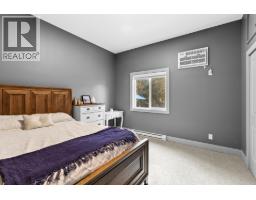 4614 June Springs Road, Kelowna, BC V1W4C8 Photo 48