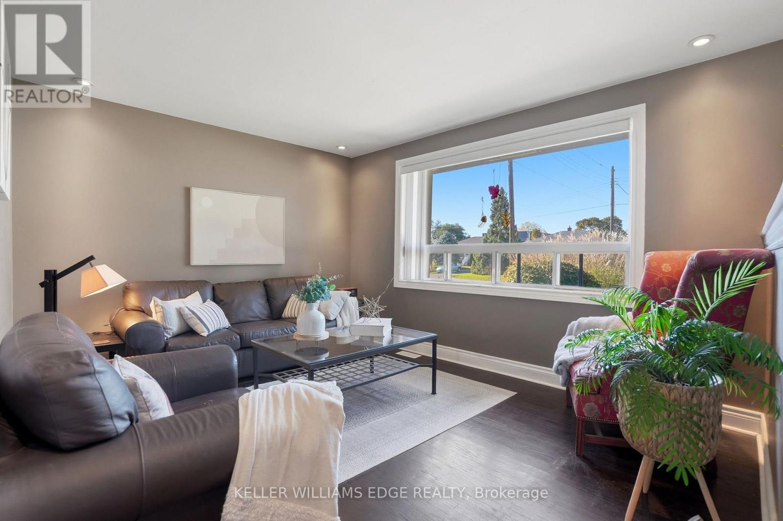 660 Wickens Avenue, Burlington, ON photo 5
