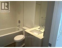 7412 - 448 Burnhamthorpe Road W, Mississauga, ON L5B3Y4 Photo 11