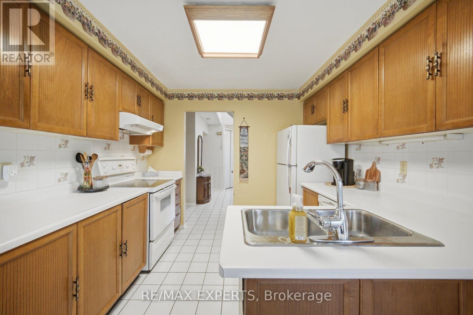 70 Peelton Heights, Brampton, ON photo 19