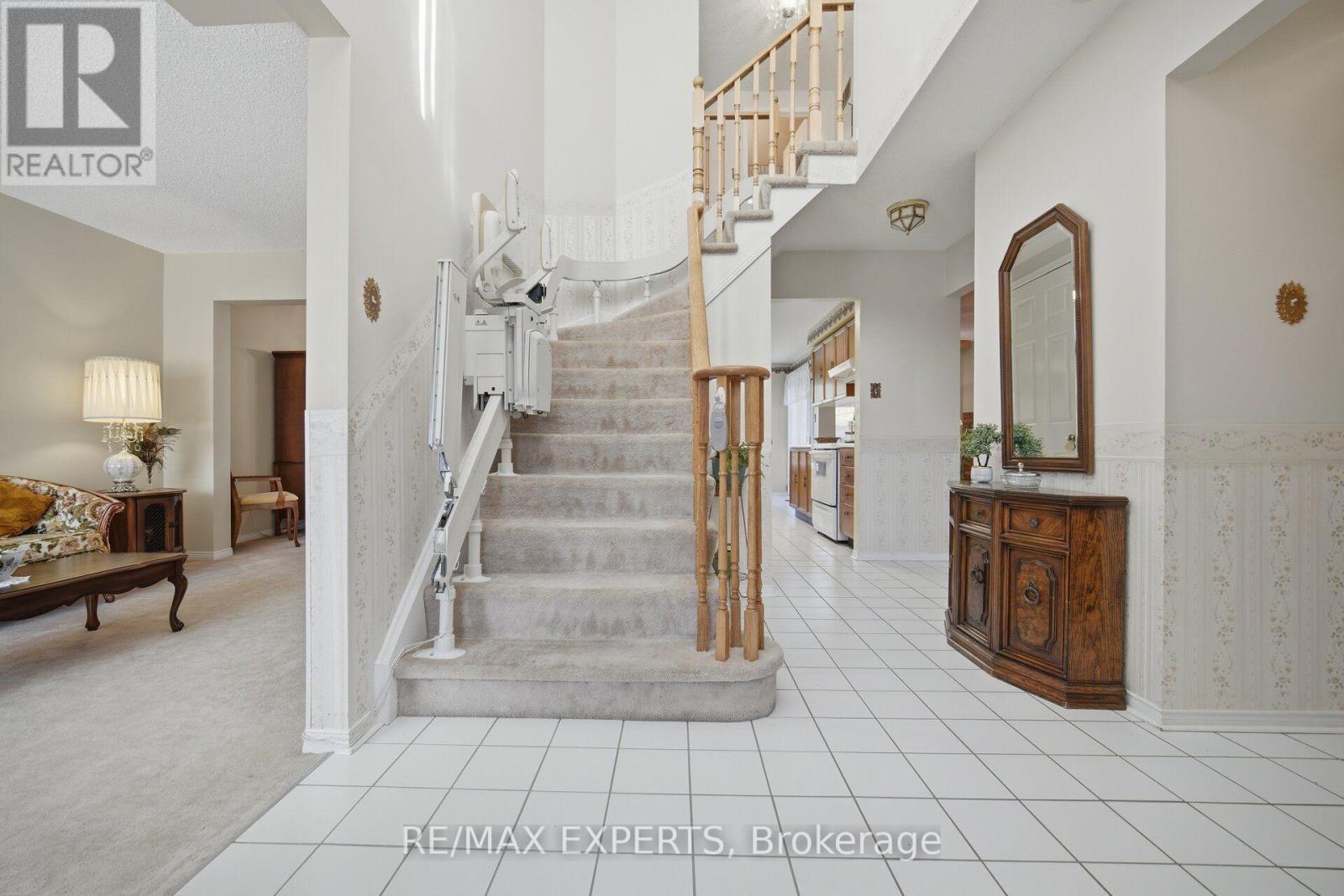 70 Peelton Heights, Brampton, ON photo 28