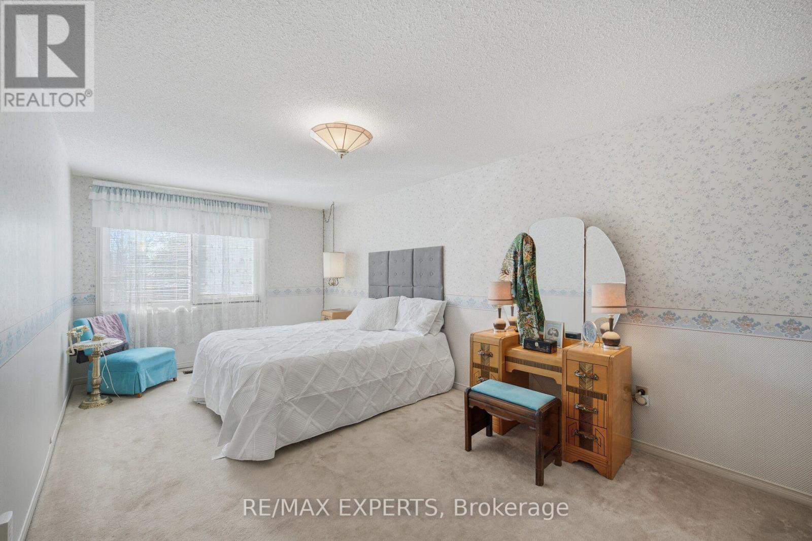 70 Peelton Heights, Brampton, ON photo 30