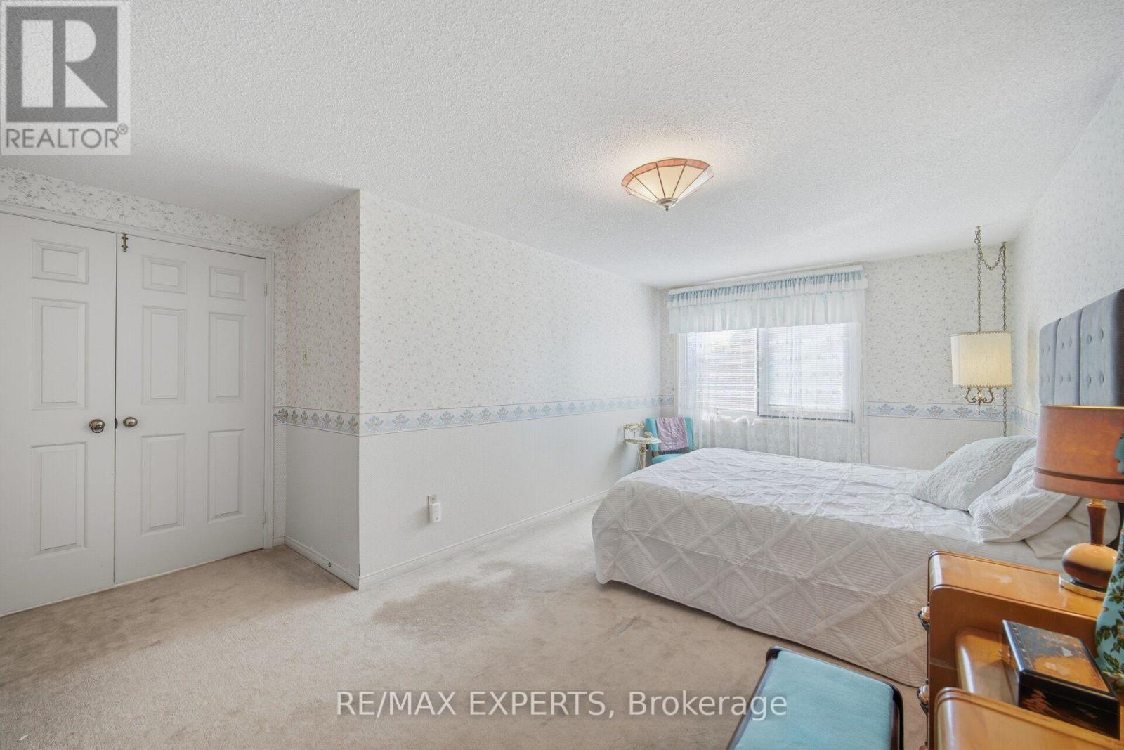 70 Peelton Heights, Brampton, ON photo 31