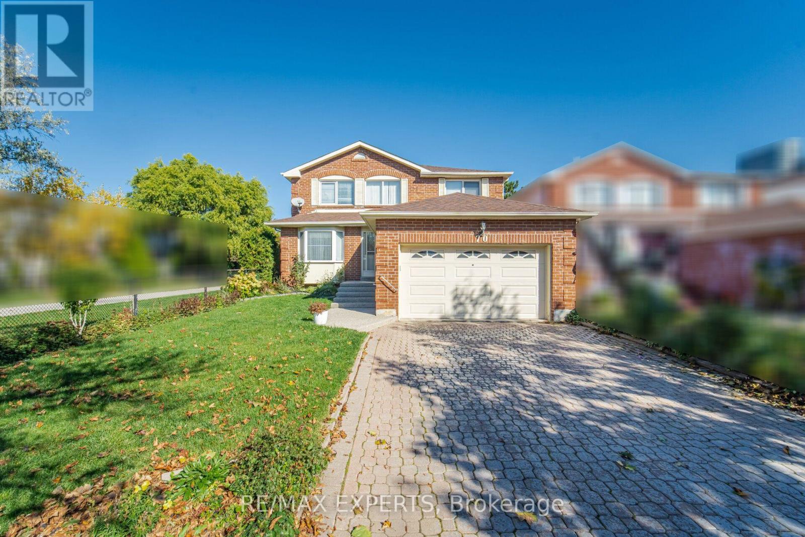 70 Peelton Heights, Brampton, ON photo 5