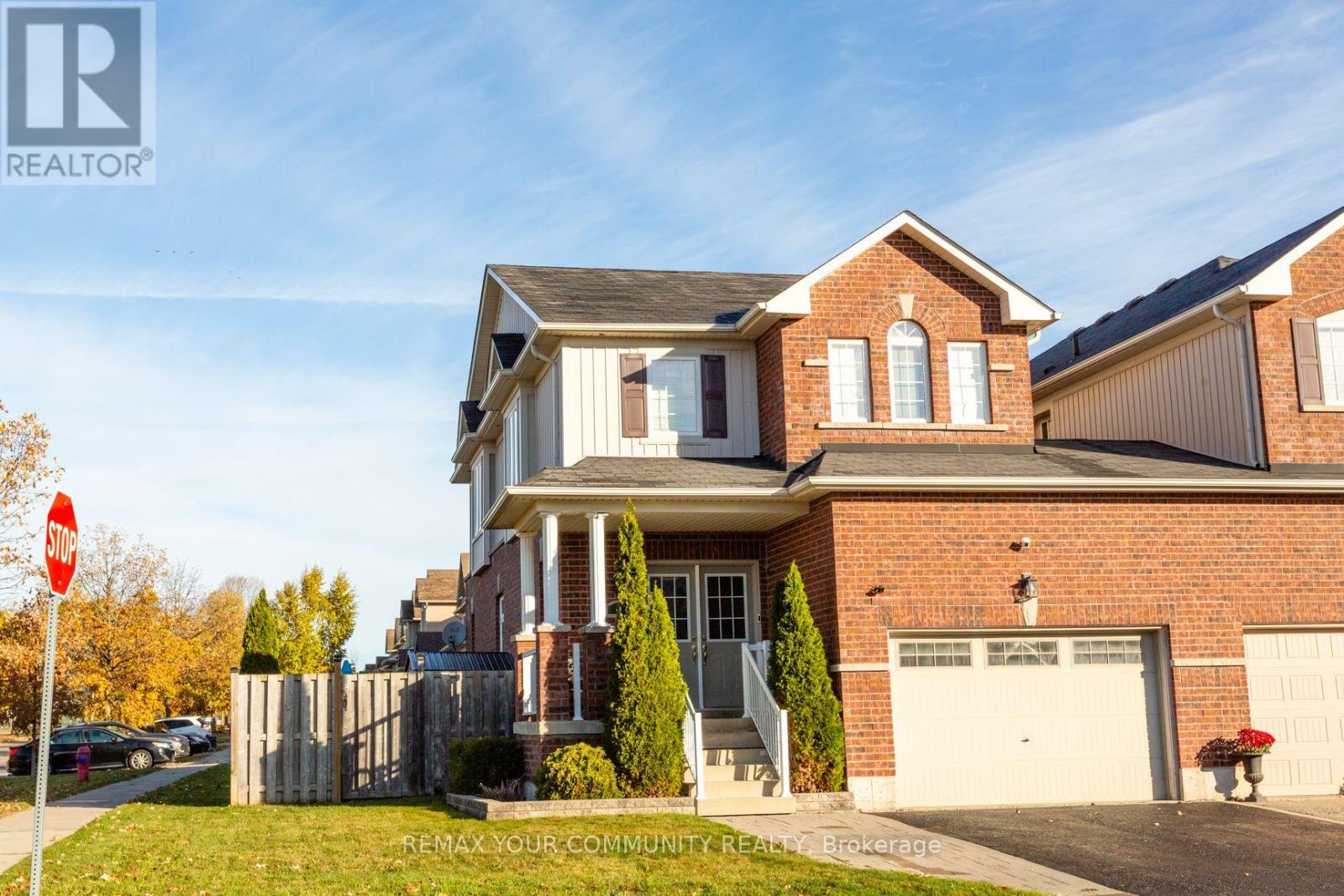 1 Victor Large Way, Orangeville, ON photo 2