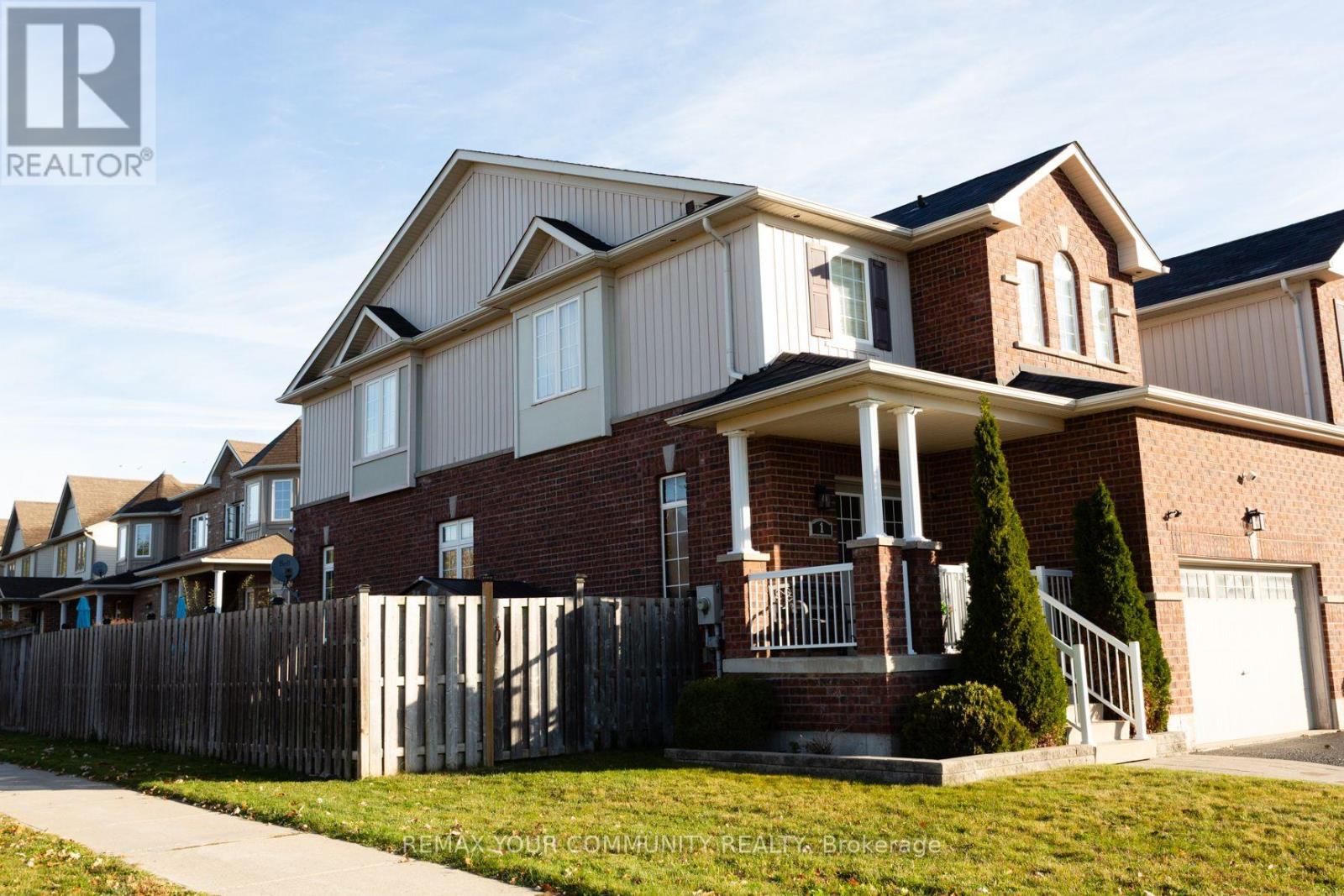 1 Victor Large Way, Orangeville, ON photo 3
