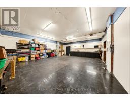 358-374 Shepherd Street W, Windsor, ON N8X1C3 Photo 20