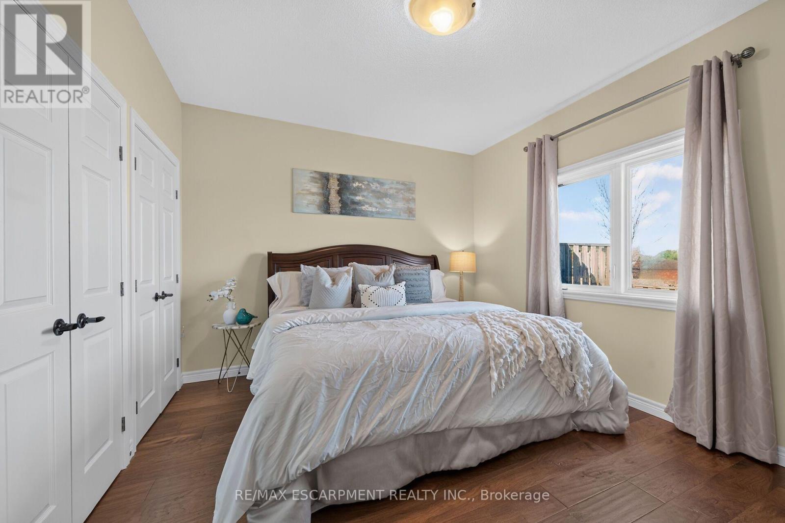 5 Hillgartner Lane, Hamilton, ON photo 21