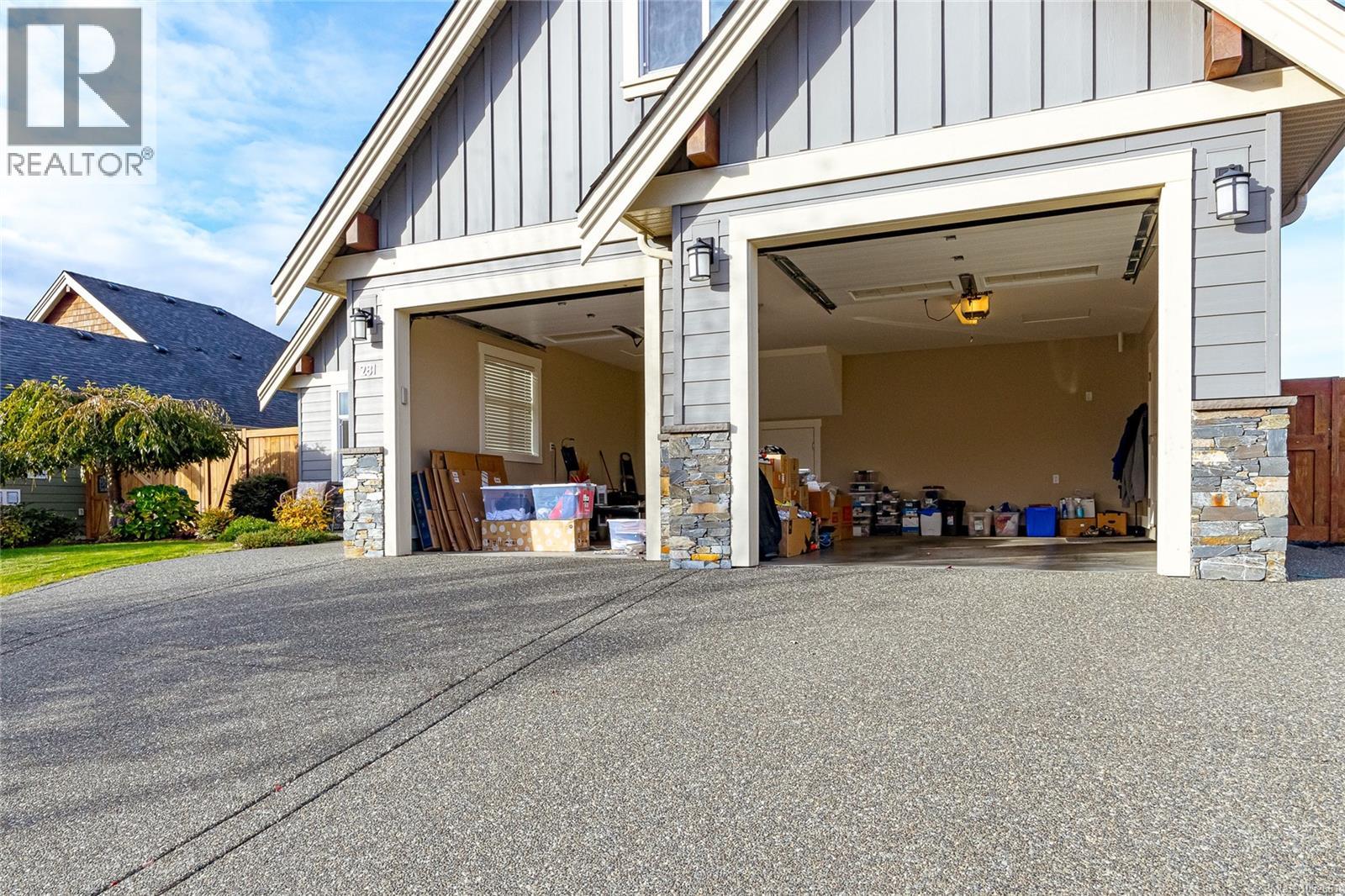 281 Bramble St, Parksville - Image 1
