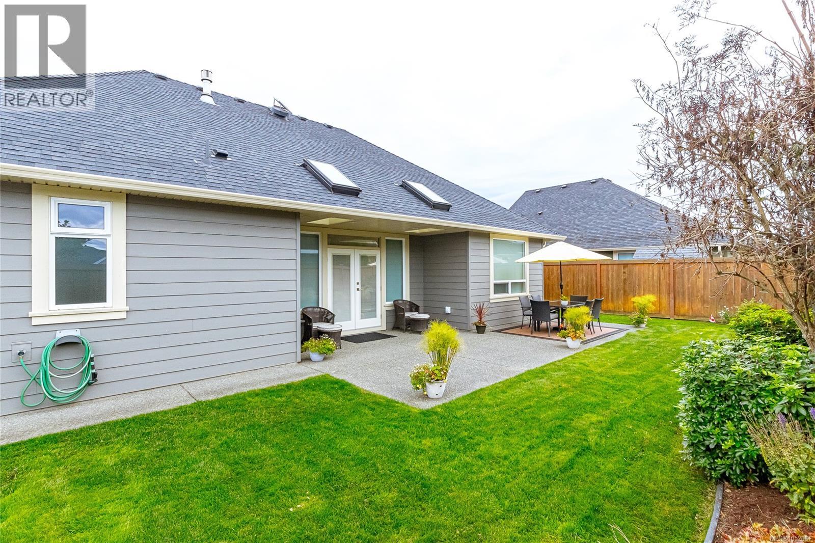 281 Bramble St, Parksville - Image 1