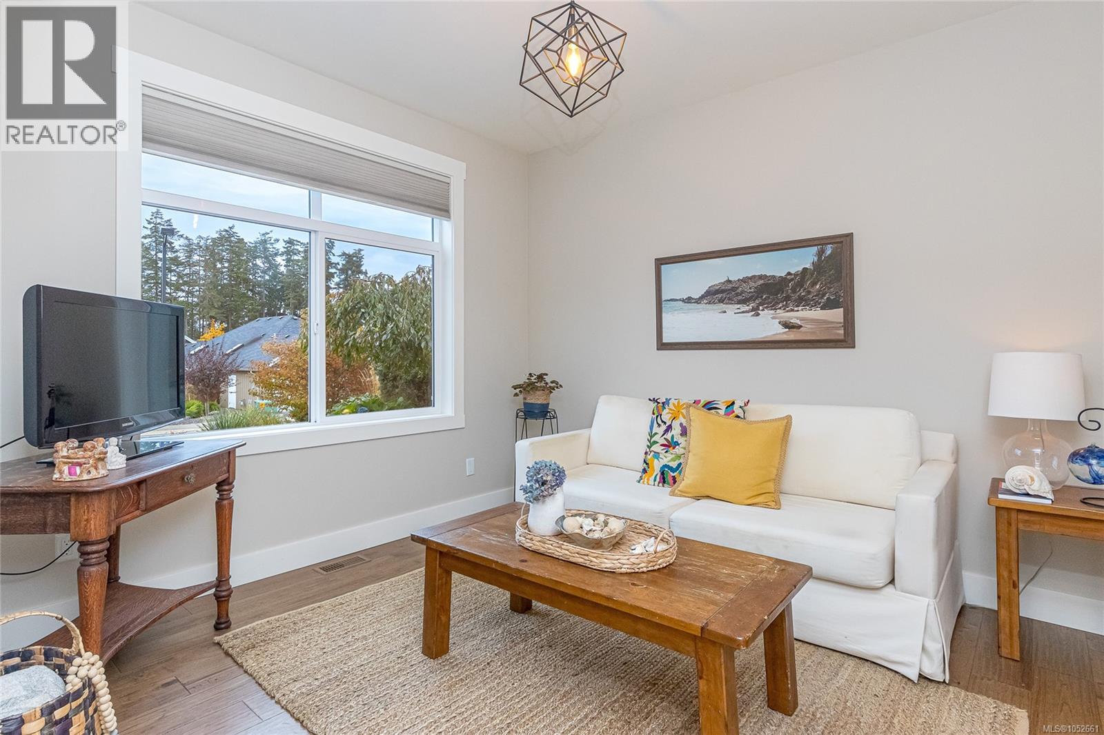 281 Bramble St, Parksville - Image 1