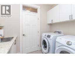281 Bramble St, Parksville, BC V9P0E4 Photo 40