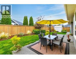 Den - 281 Bramble St, Parksville, BC V9P0E4 Photo 9