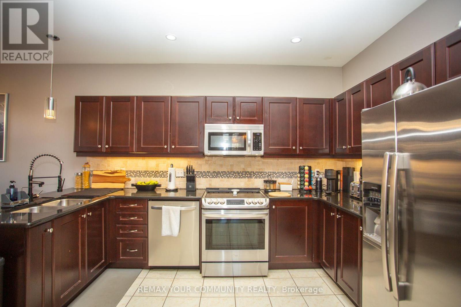 1 Victor Large Way, Orangeville, ON photo 10