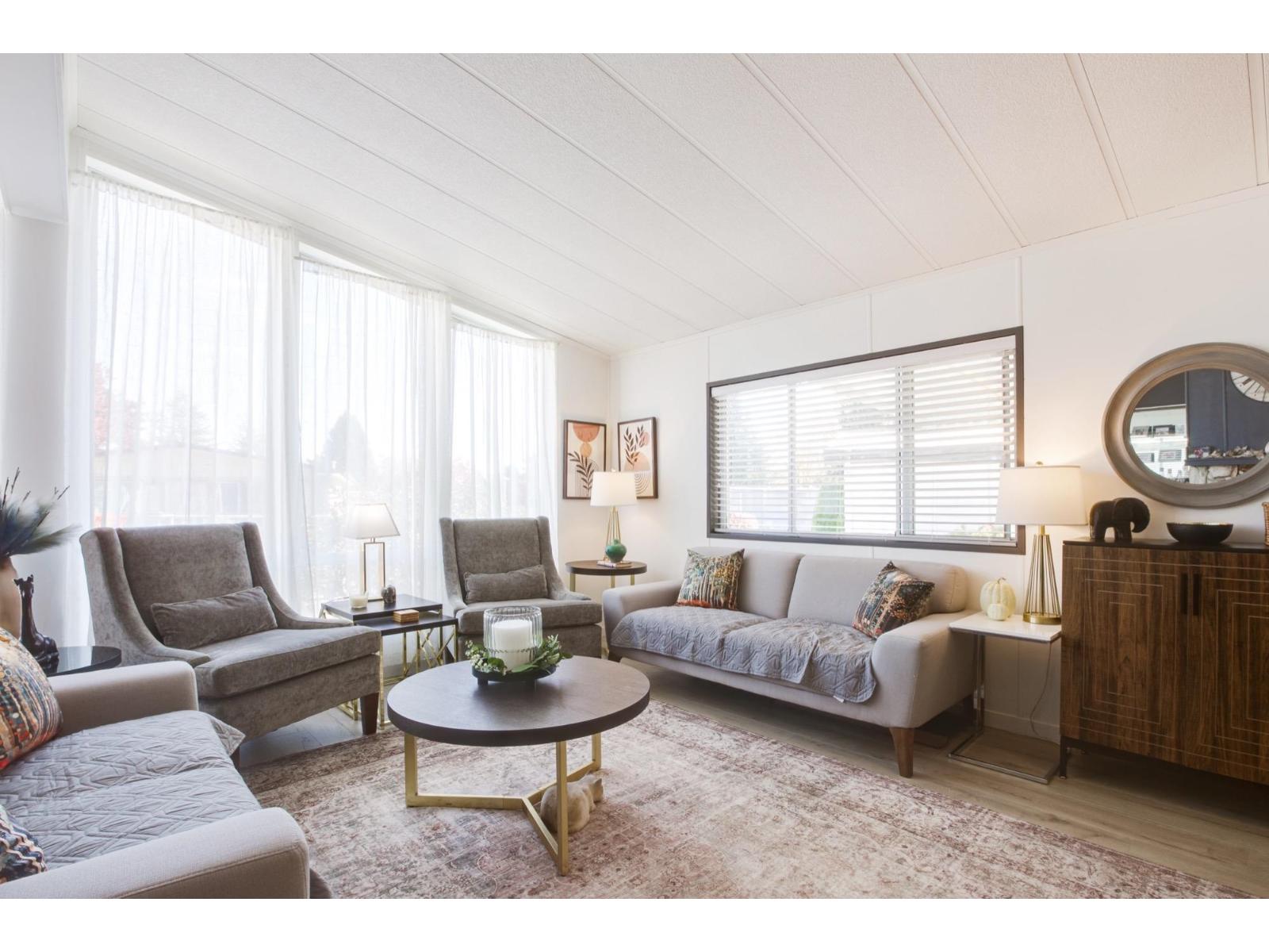15875 20 Unit 65 photo 4