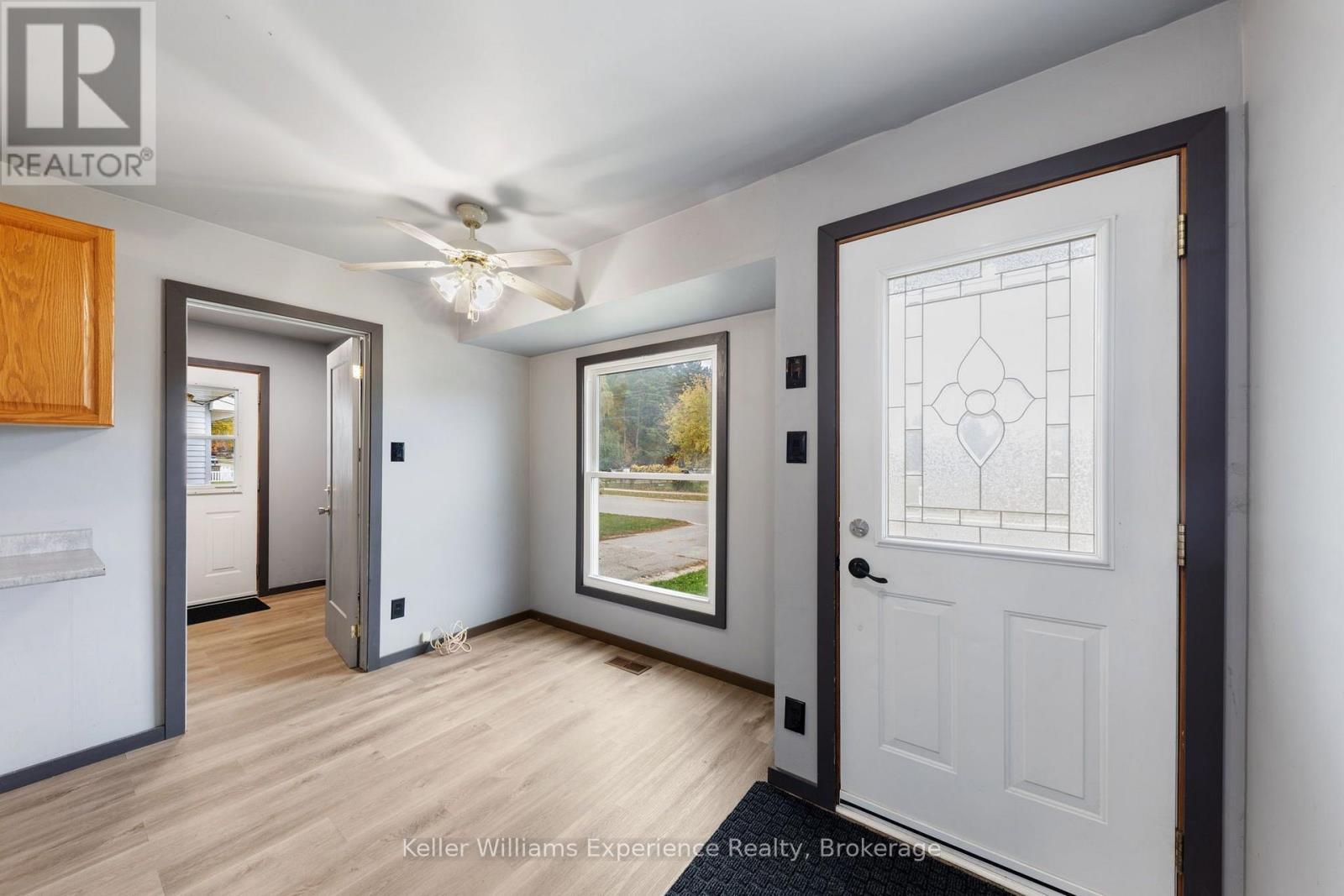 706 Simcoe Avenue, Tay photo 6