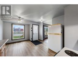 Office - 706 Simcoe Avenue, Tay, ON L0K1R0 Photo 9