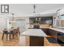 338 Sunset Common, Cochrane, AB T4C0L7 Photo 14