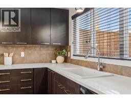 338 Sunset Common, Cochrane, AB T4C0L7 Photo 16