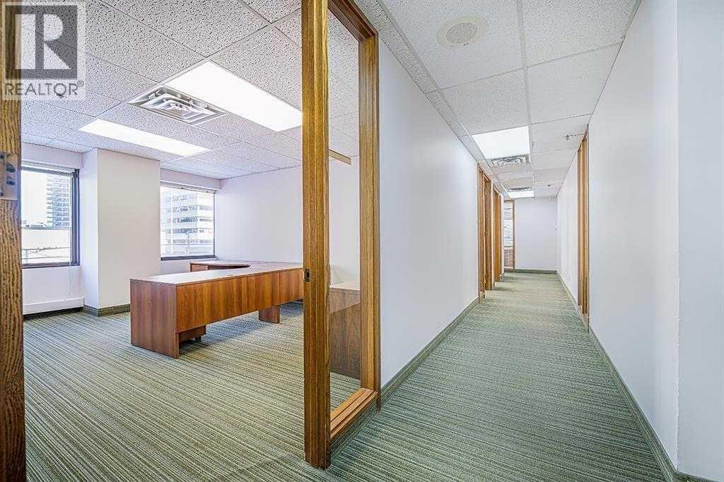 201, 1100 8 Avenue SW, Calgary — photo 4