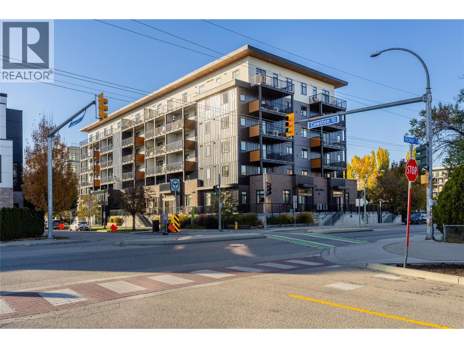 608 660 Cawston Avenue, Kelowna
