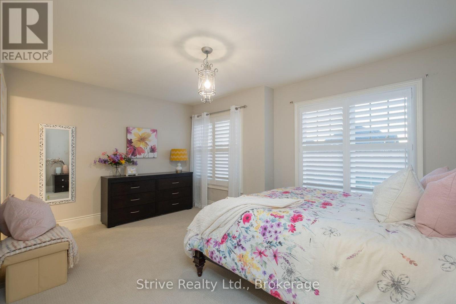 36 Serene Court, Whitby, ON photo 17