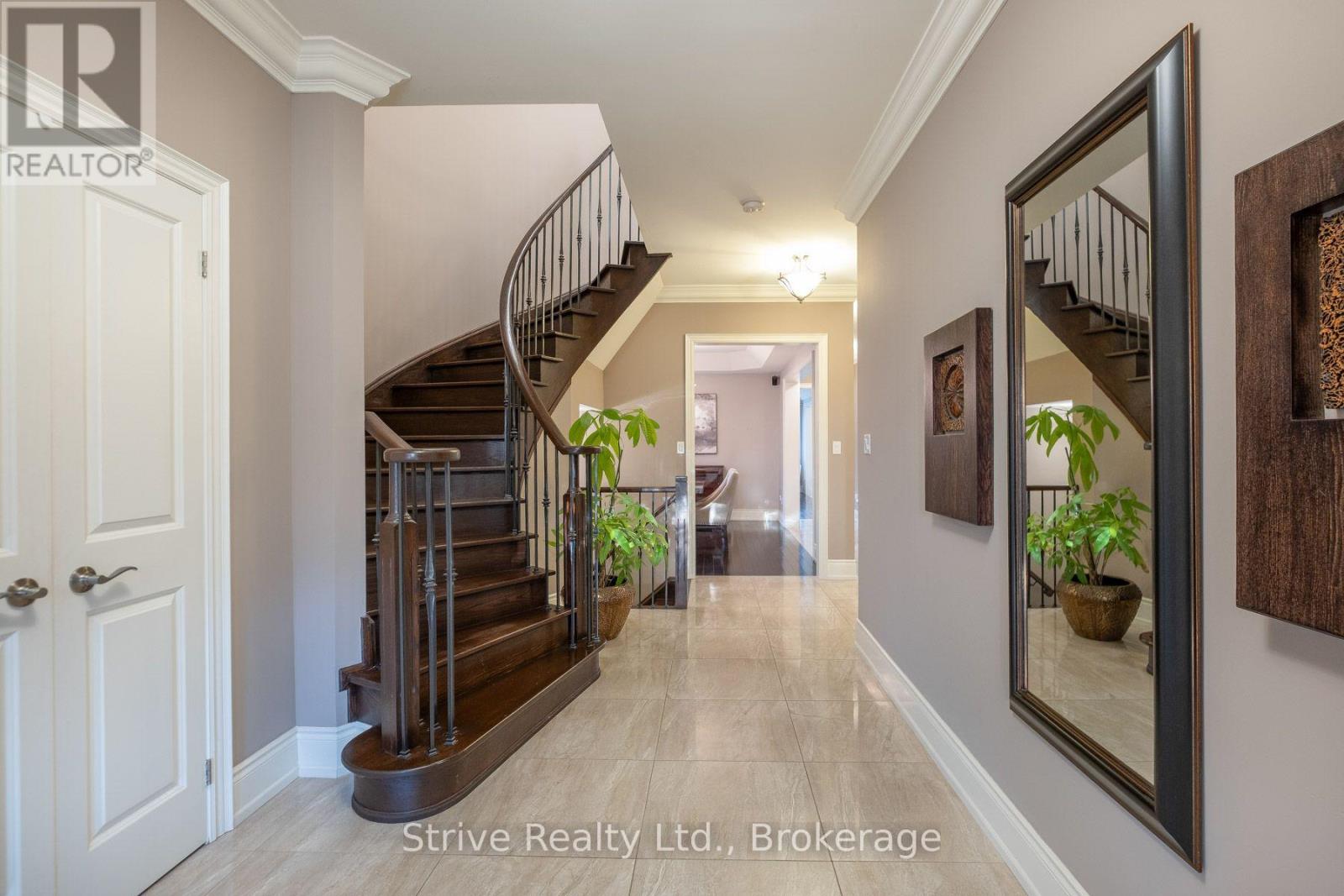 36 Serene Court, Whitby, ON photo 6