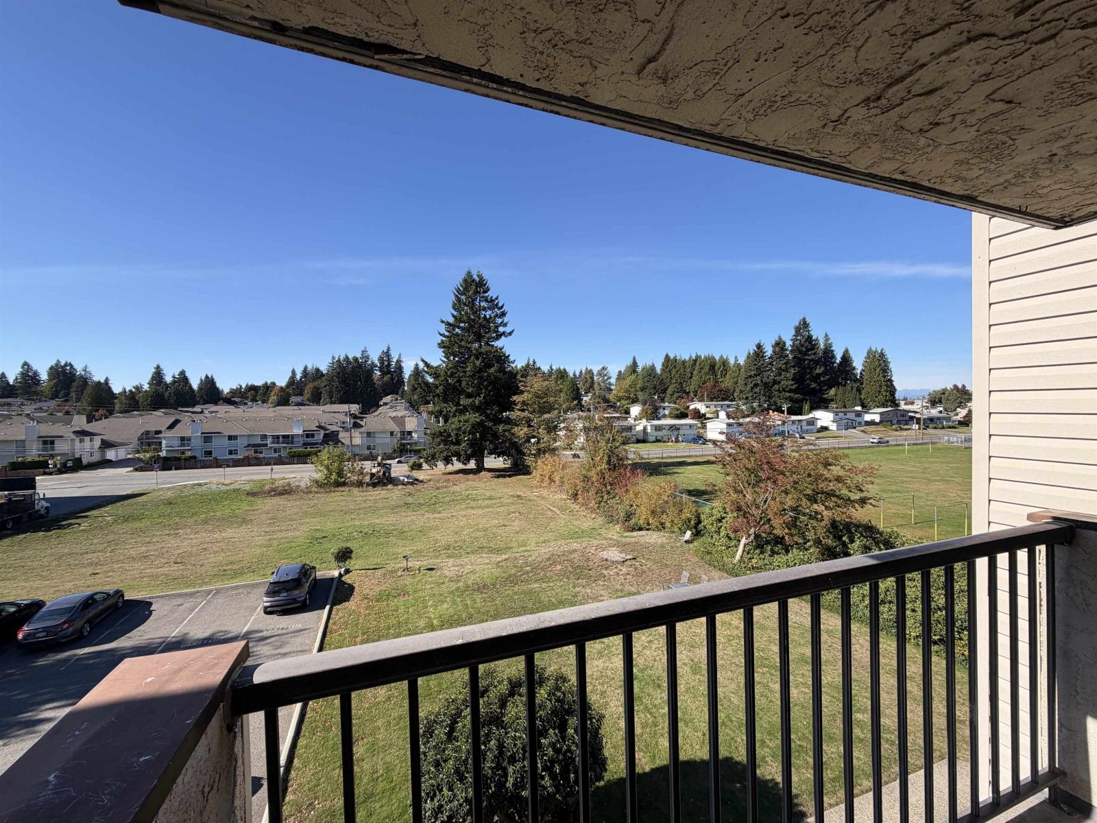 307 32733 BROADWAY EAST STREET, Abbotsford - Image 1