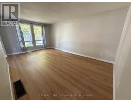 Living room - 150 Dauphin Avenue, Kingston, ON K7K6B1 Photo 11