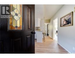 1302 1st Avenue Nw, Moose Jaw, SK S6H3N7 Photo 23
