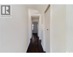 1302 1st Avenue Nw, Moose Jaw, SK S6H3N7 Photo 25