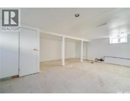 1302 1st Avenue Nw, Moose Jaw, SK S6H3N7 Photo 40