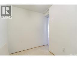 1302 1st Avenue Nw, Moose Jaw, SK S6H3N7 Photo 43